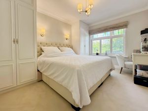 Photo 12- click for photo gallery